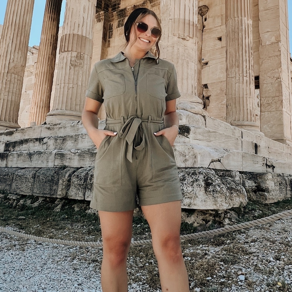 Tea and Rose Olive Green Utility Romper, worn once on vacation to Greece